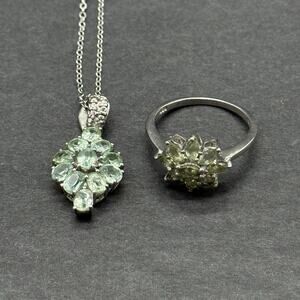 STS 925 Sterling Silver Green Peridot Cluster Ring Sz 5 & Pendant Necklace Set